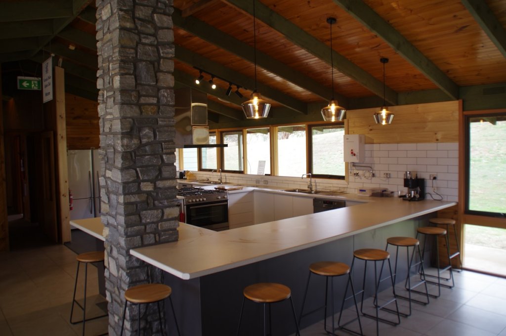 kitchen2.jpg